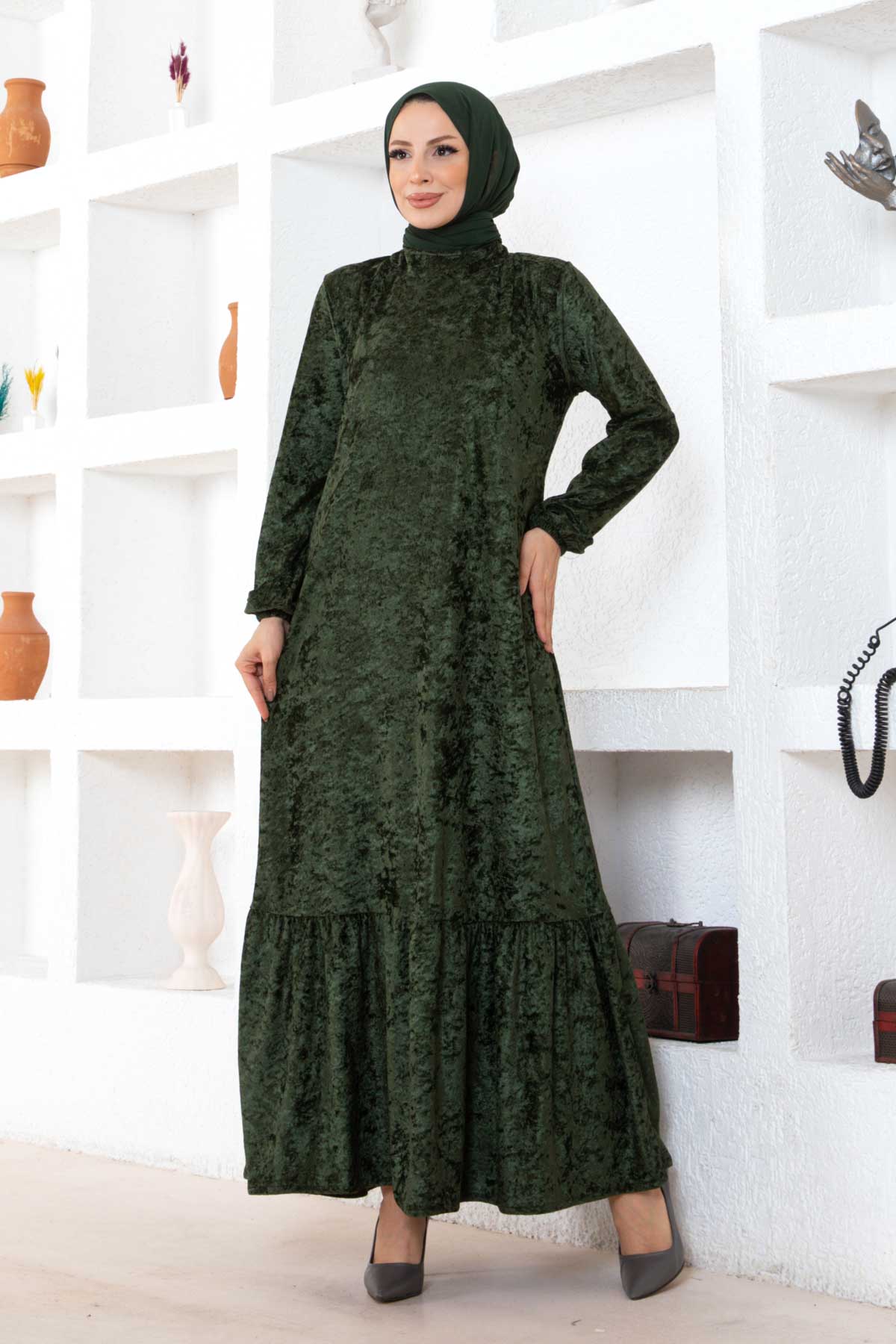 Fırfırlı Kadife Elbise - Yeşil Fırfırlı Kadife Elbise - Yeşil