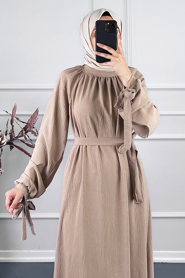 Fiyonk Detaylı Elbise - Taş