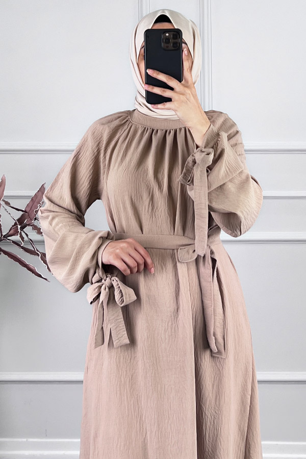 Fiyonk Detaylı Elbise - Taş