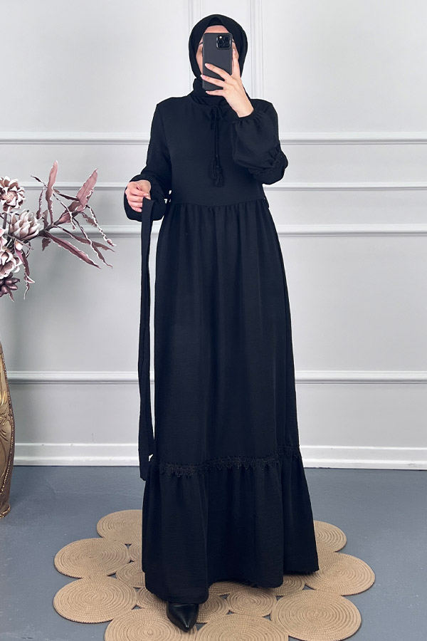 Güpür Detaylı Elbise - Siyah