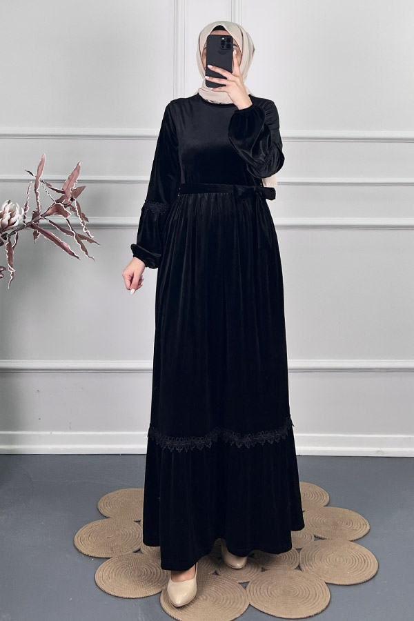Güpür Detaylı Kadife Elbise - Siyah