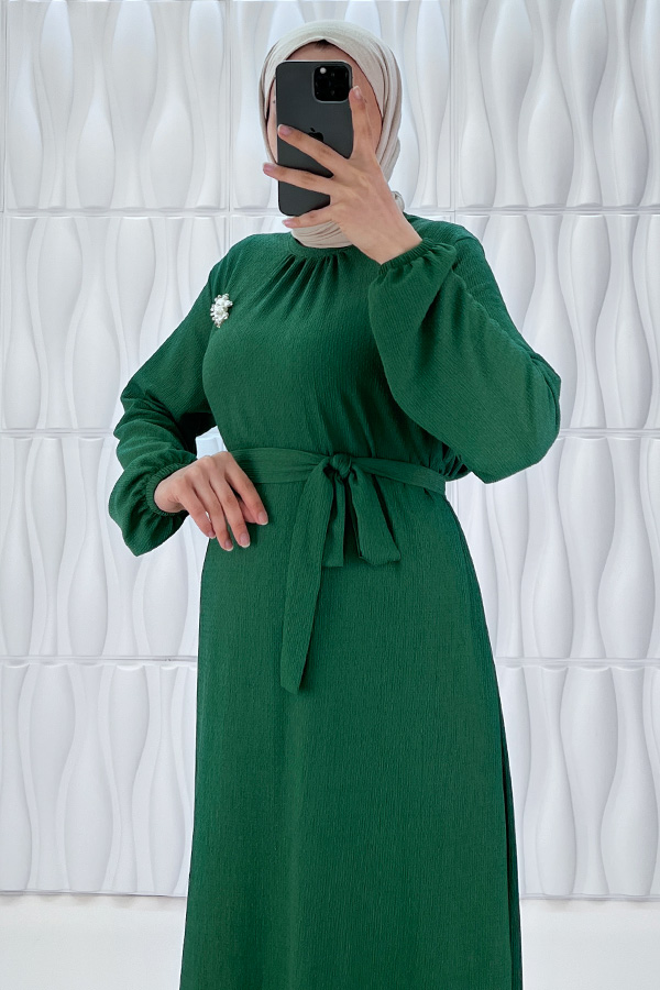 İnci Broşlu Elbise - Zümrüt Yeşili