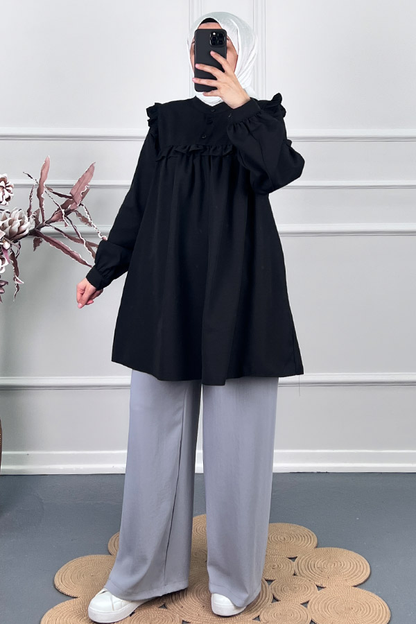 Kare Yaka Fırfırlı Tunik - Siyah Kare Yaka Fırfırlı Tunik - Siyah