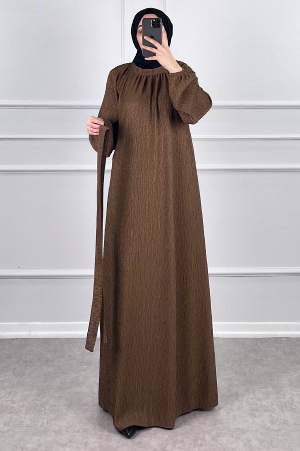 Kışlık Tesettür Elbise - Kahverengi