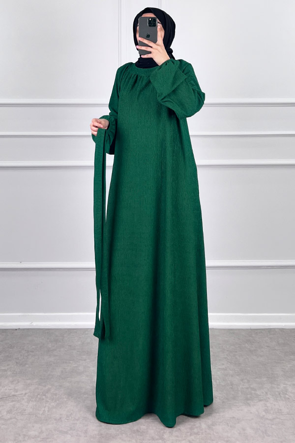 Kışlık Tesettür Elbise - Zümrüt Yeşili