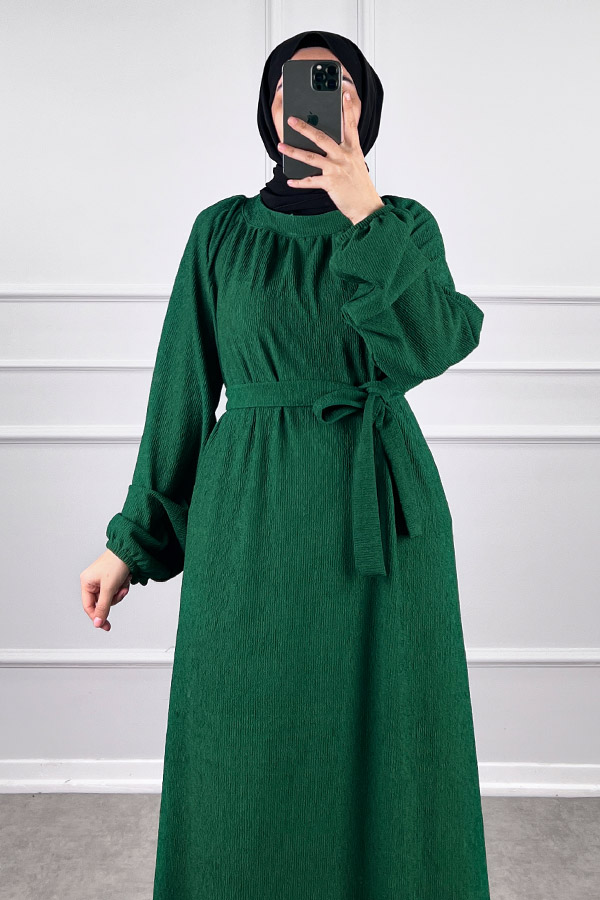 Kışlık Tesettür Elbise - Zümrüt Yeşili