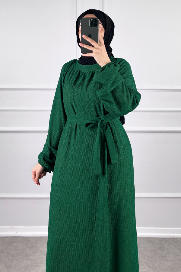 Kışlık Tesettür Elbise - Zümrüt Yeşili