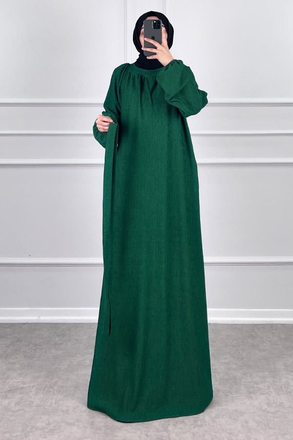 Kışlık Tesettür Elbise - Zümrüt Yeşili