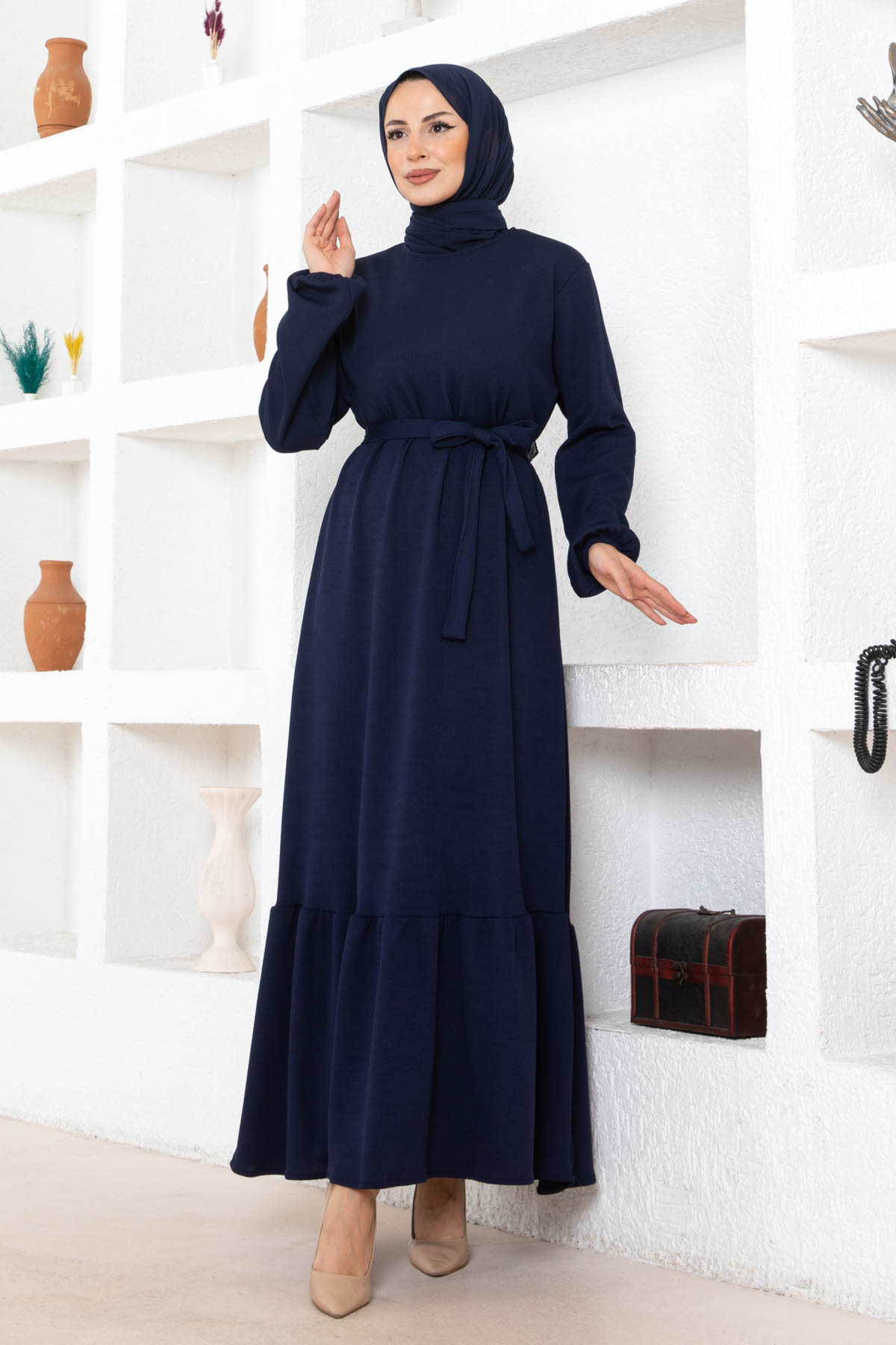 Kuşaklı Piliseli Elbise - Lacivert