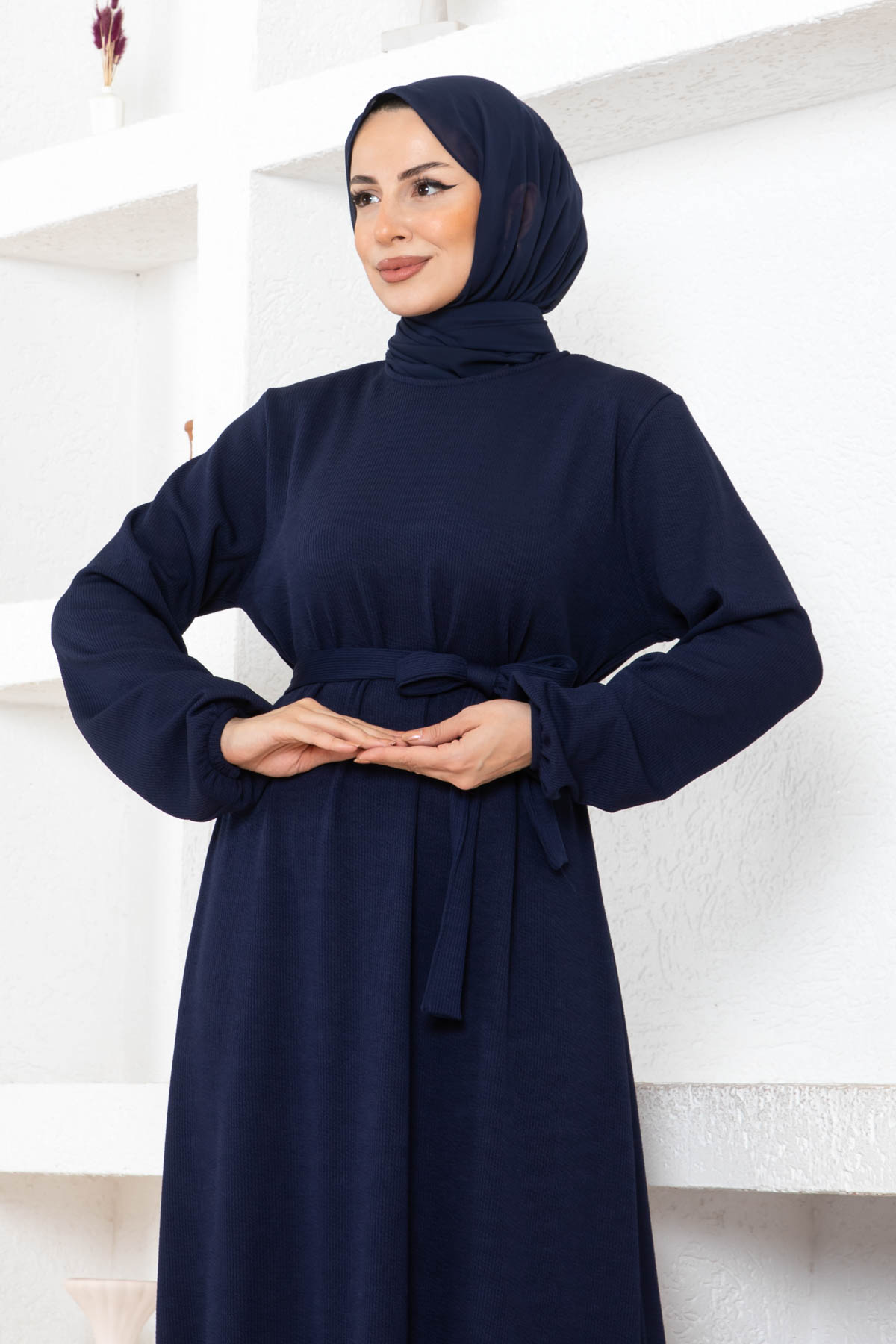 Kuşaklı Piliseli Elbise - Lacivert