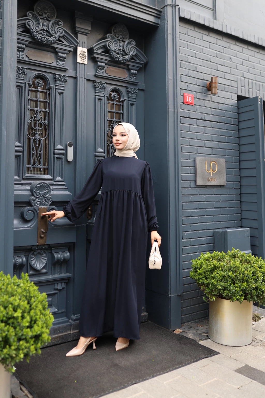 Medine İpeği Tesettür Elbise - Lacivert