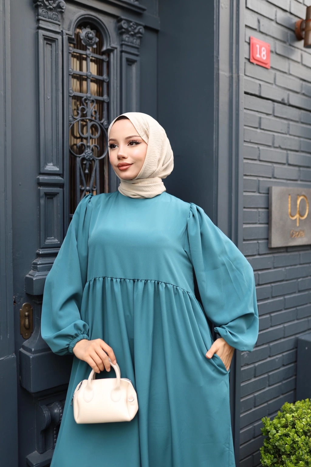 Medine İpeği Tesettür Elbise - Mavi