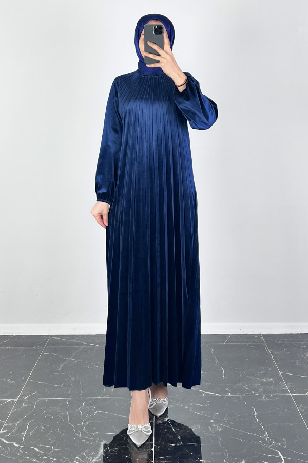 Piliseli Kadife Elbise - Lacivert