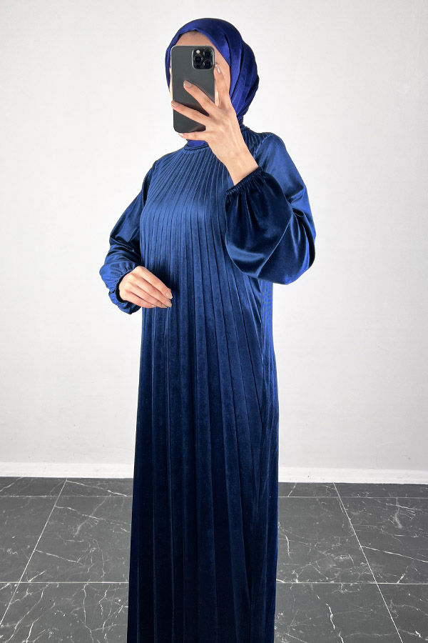 Piliseli Kadife Elbise - Lacivert