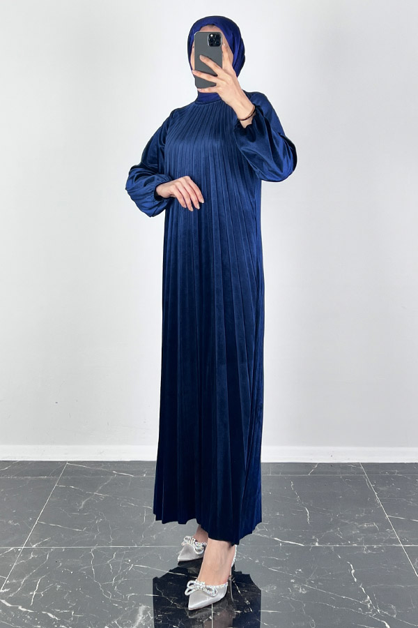 Piliseli Kadife Elbise - Lacivert