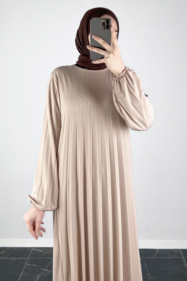 Piliseli Tesettür Elbise - Taş Piliseli Tesettür Elbise - Taş