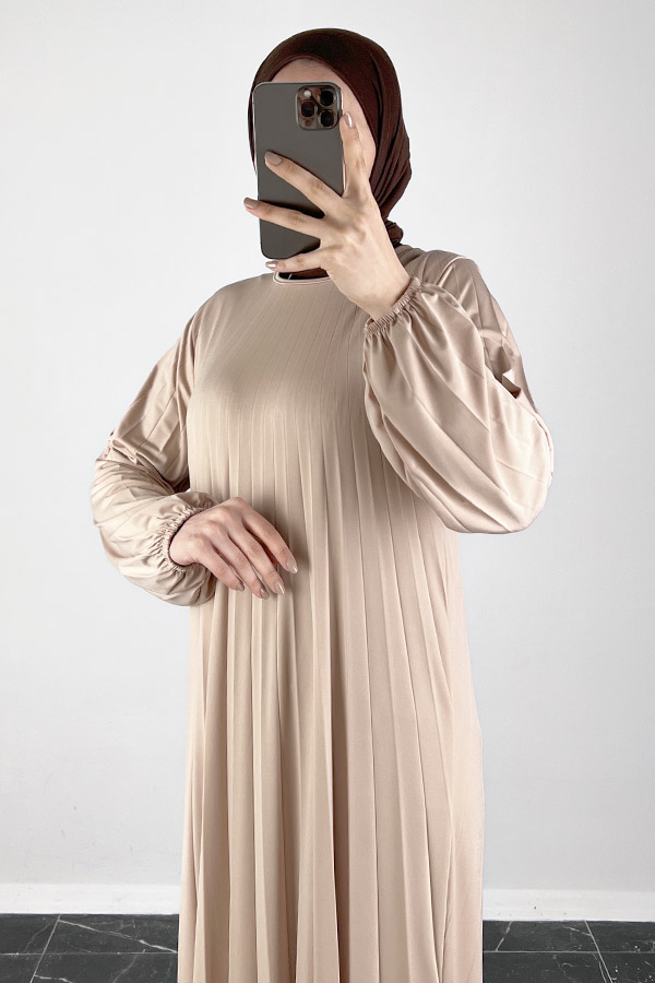 Piliseli Tesettür Elbise - Taş Piliseli Tesettür Elbise - Taş