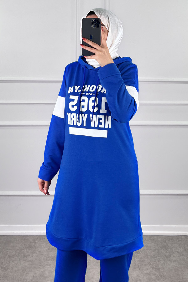 Şerit Detaylı Spor Takım - Saks Mavisi Şerit Detaylı Spor Takım - Saks Mavisi