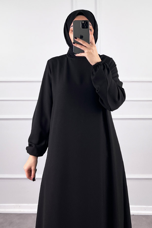 Volanlı Jakar Elbise - Siyah
