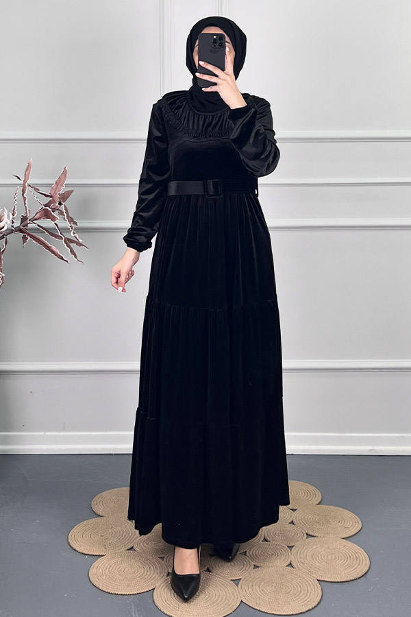 Yakası Gupur Detaylı Kadife Elbise - Siyah