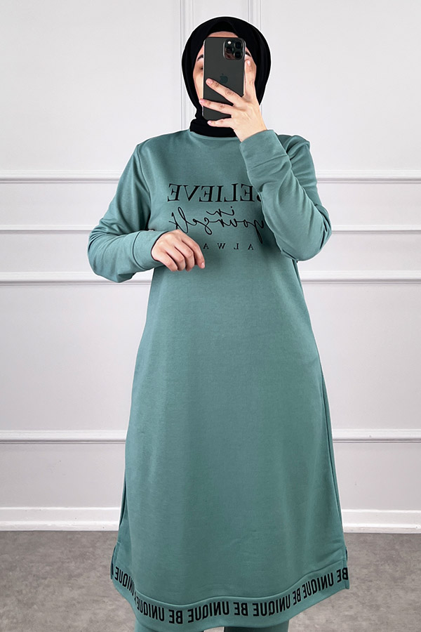 Yazı Detaylı Tesettür Takım - Su Yeşili