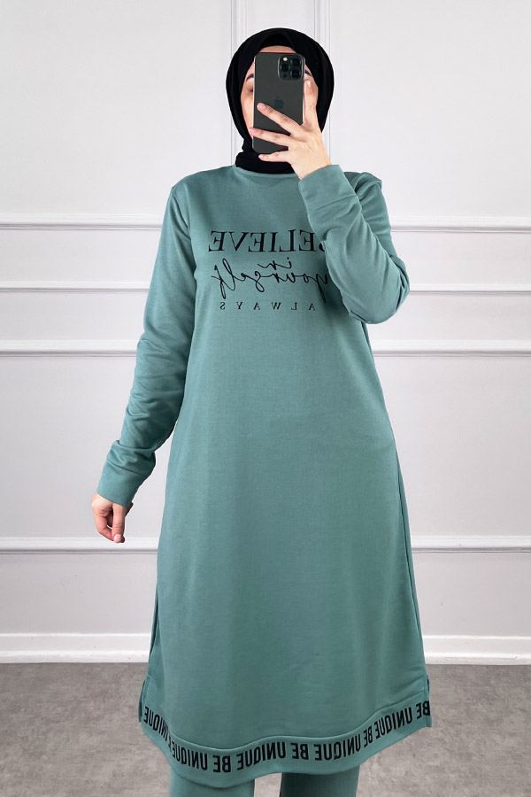 Yazı Detaylı Tesettür Takım - Su Yeşili